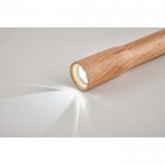 Lampe de poche en bois avec lumière COB couleur bois vue détail 3
