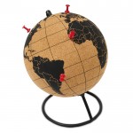 Globe terrestre en liège avec 12 épingles couleur marron