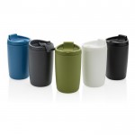 Mug fabriqué à partir de plastique recyclé couleur noir vue général
