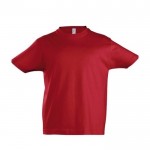 Modèle enfant de tee shirt publicitaire couleur rouge