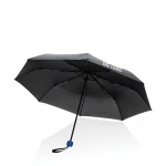 Petit parapluie avec détail de couleur avec zone d'impression