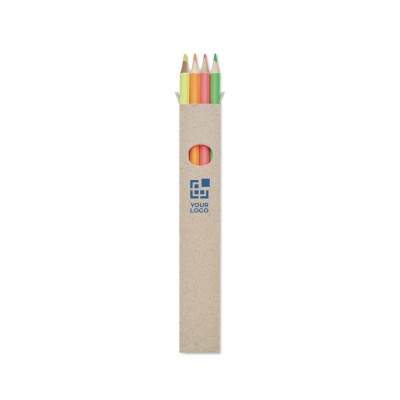 Crayons de couleur à colorier livrés dans une boîte