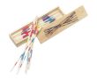Jeu de mikado dans un étui en bois avec fermeture coulissante couleur marron
