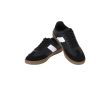 Chaussures en cuir souple et lacets assortis avec semelle caoutchouc  couleur noir
