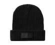 Bonnet avec étiquette à personnaliser couleur noir