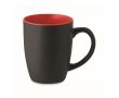 Tasse en céramique avec intérieur brillant couleur rouge