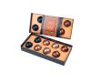 Coffret de 8 bonbons en chocolat belge de divers parfums couleur blanc