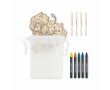 Set de peinture pour enfants avec suspensions en bois et crayons couleur blanc