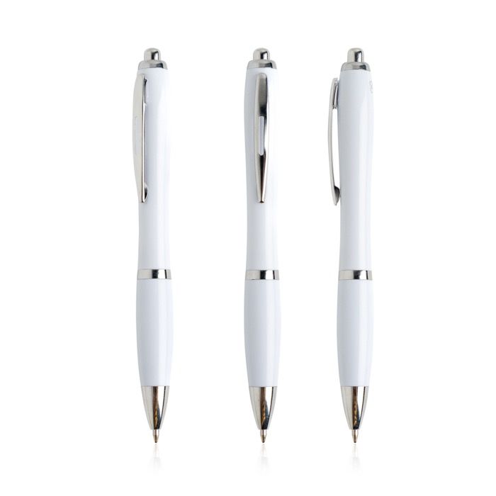 Stylo en plastique issu des océans avec détails chromés à encre bleue