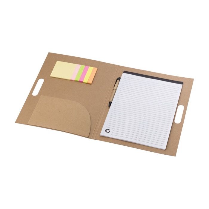 Classeur en carton avec bloc-notes, stylo et notes adhésives