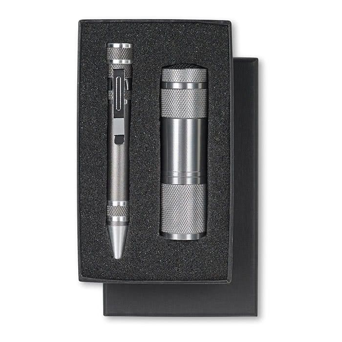 Ensemble cadeau avec lampe de poche et stylo