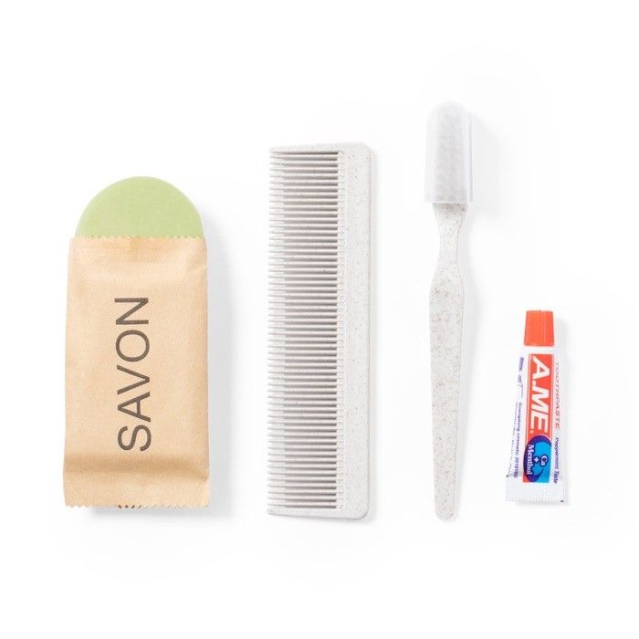 Brosse à dents, dentifrice, savon et peigne avec zone d'impression