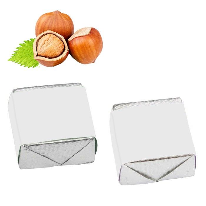 Cube de chocolats au lait avec une variété de garnitures 