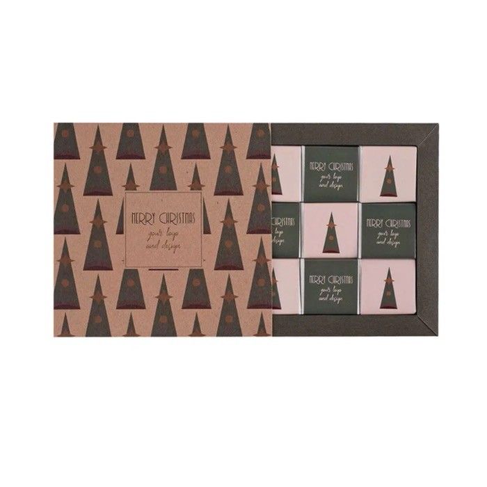 Ensemble de 9 chocolats de 5g au chocolat blanc, noir et au lait vue principale