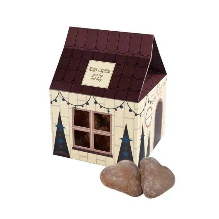 Petite maison avec biscuits gingembre enrobés de chocolat fourré vue principale