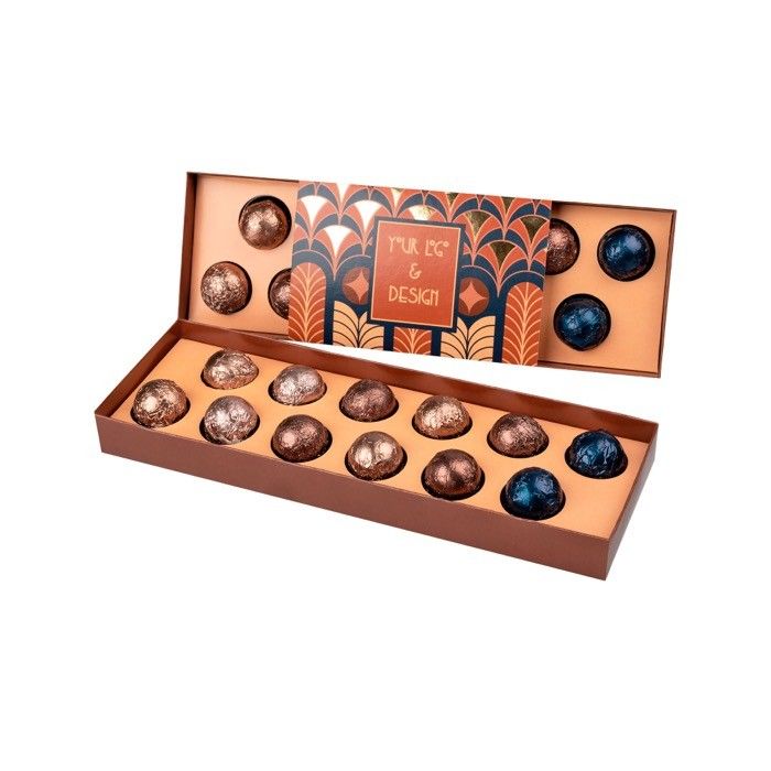 Coffret de 12 bonbons en chocolat belge de divers parfums vue principale
