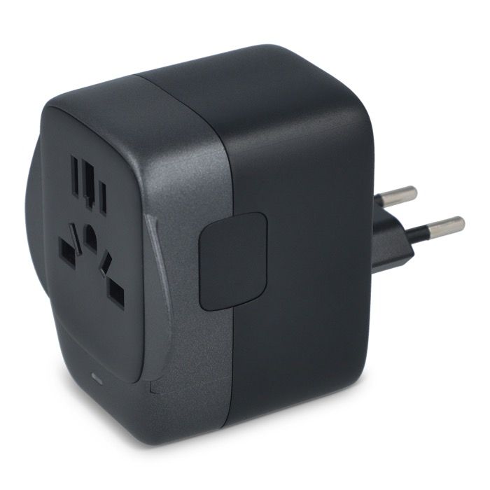 Adaptateur de voyage compact compatible dans plus de 150 pays