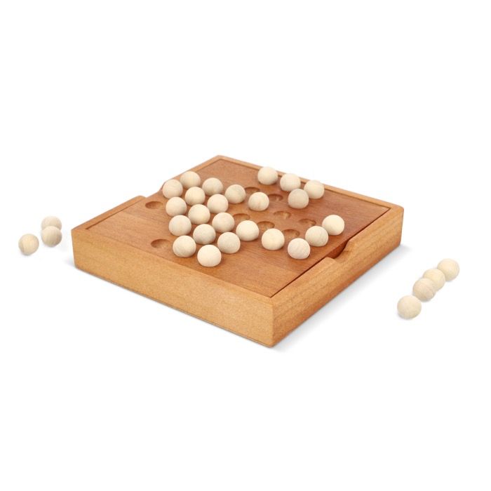 Jeu de solitaire en bois avec boîte pour le plateau et le angement