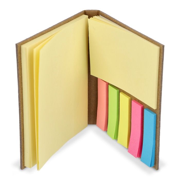 Bloc de post-it de différentes tailles avec couverture en kraft
