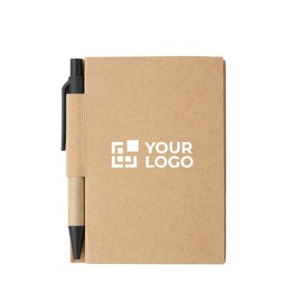 Bloc-notes en carton avec stylo à encre noire et feuilles lignées
