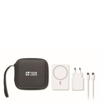 Set de voyage avec batterie externe 5 000 mAh et chargeur USB-C