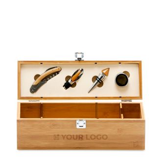 Set de vin présenté dans une élégante boîte en bambou et métal