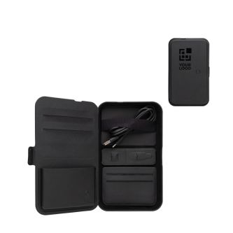 Étui de voyage en matériaux recyclés avec charge 3 en 1