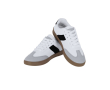 Chaussures en cuir souple et lacets assortis avec semelle caoutchouc couleur blanc