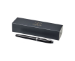 Stylo plume avec des finitions métalliques couleur noir