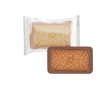 Biscuit enrobé de chocolat au lait avec motif floral couleur transparent