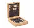 Coffret en bambou comprenant un petit jeu d'échecs et un set de vin couleur bois