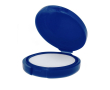 Baume à lèvres dans un étui rond de couleur, avec protection SPF15 couleur bleu