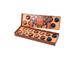Coffret de 12 bonbons en chocolat belge de divers parfums couleur blanc