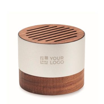 Enceinte sans fil en aluminium recyclé avec détails en noyer