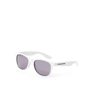 Lunettes de soleil pour enfant en différents coloris avec verres noirs