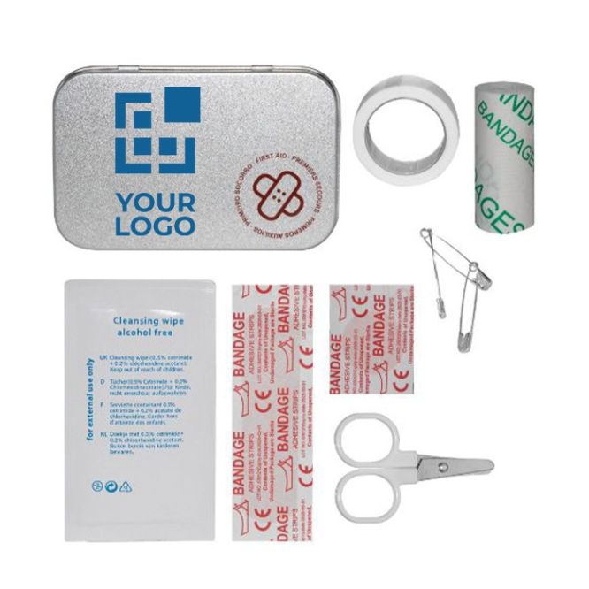 Trousse de soins dans une boîte en fer-blanc