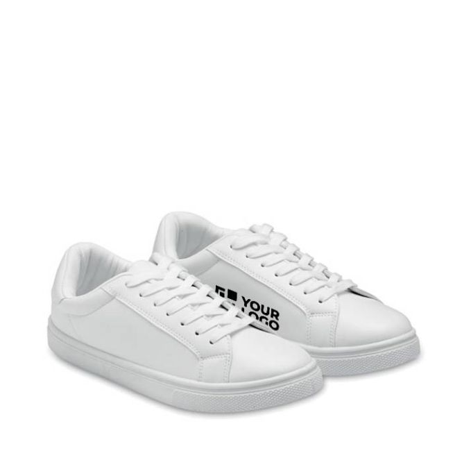 Chaussures en cuir synthétique et semelle en caoutchouc taille 44