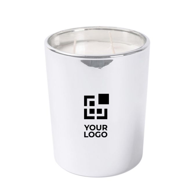 Bougie au parfum floral à 3 mèches dans un verre brillant