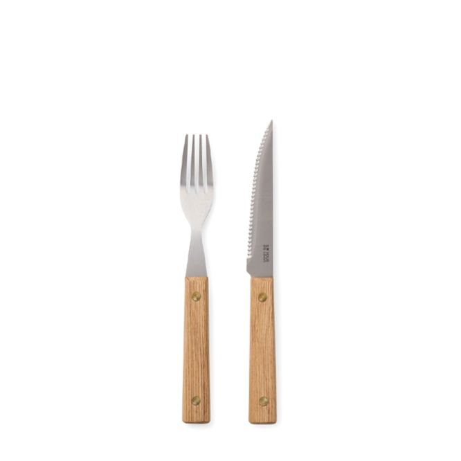 Set de couverts en acier inoxydable de 8 pièces pour barbecue
