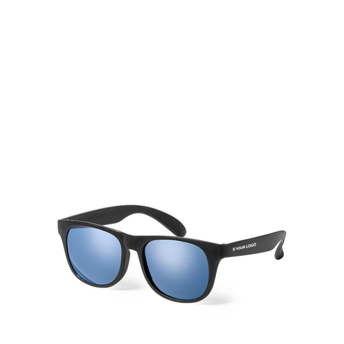 Lunettes de soleil coloris mats avec verres noirs translucides