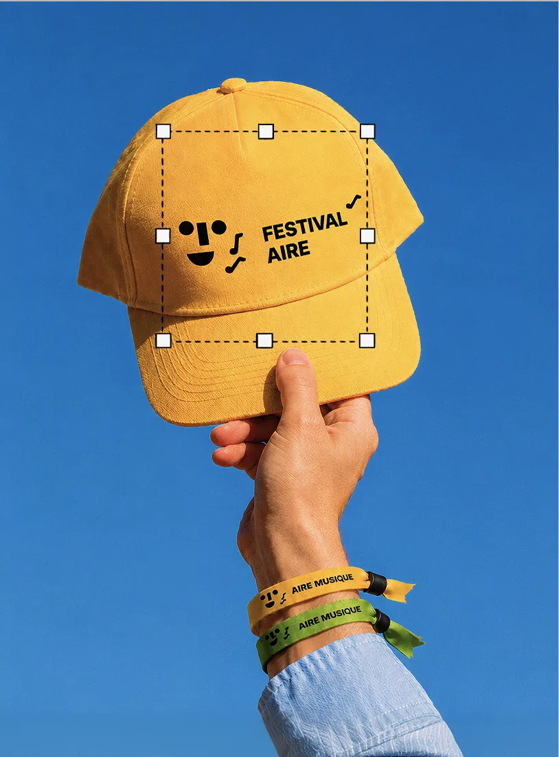Casquette jaune et bracelets pour événements imprimés avec logo