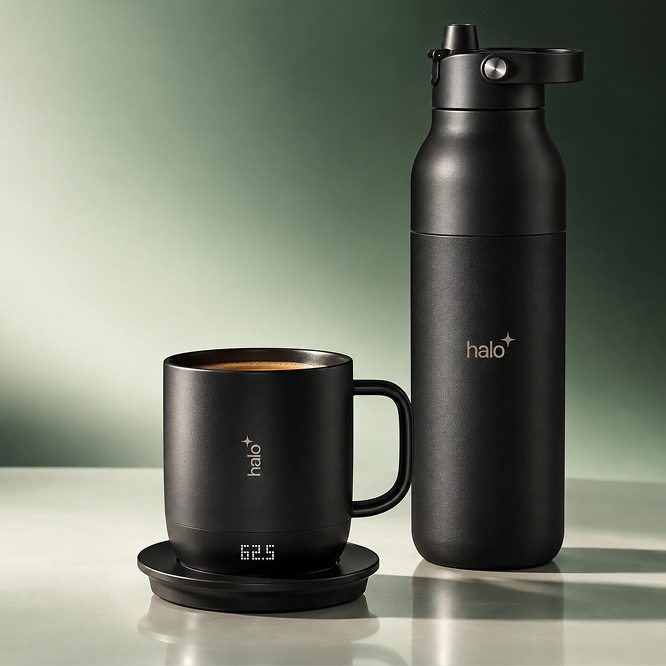 Mug et bouteille d’eau noirs assortis et personnalisés